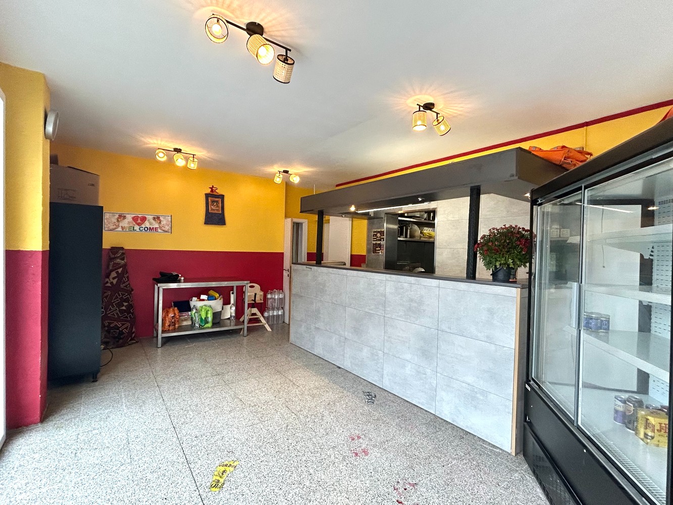 Hoekwoning met 4 slaapkamers en 2 badkamers - foto 3