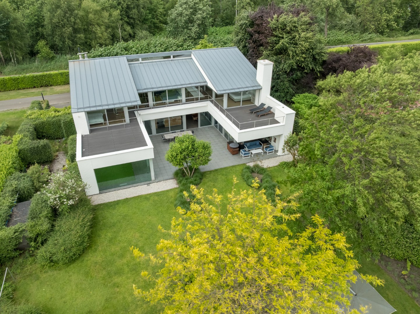 Unieke eigendom aan het exclusieve privé meer Miramar te Mol / Dessel ! - foto 3