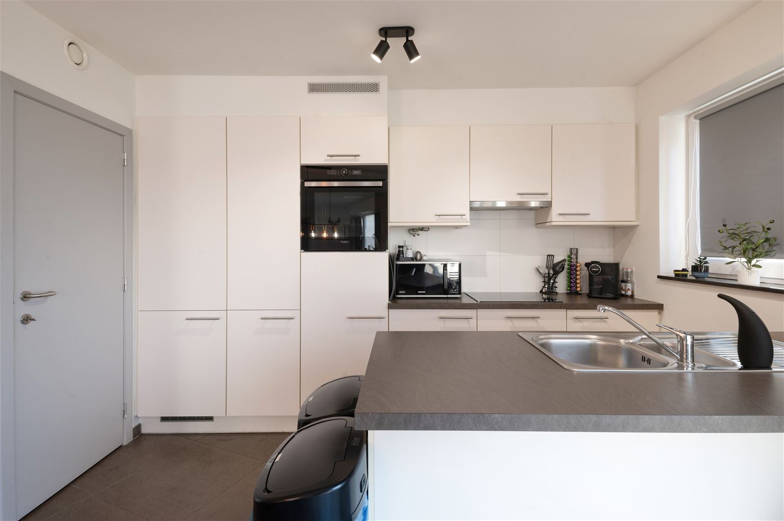 Ground floor apartment with 2 bedrooms near Ghent! - photo 5