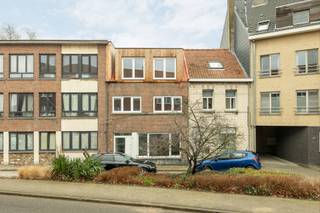 UNIEKE INVESTERING: 4 DUBBELE GARAGEBOXEN MET ACHTERLIGGENDE TUIN TE BOOMBent u op zoek naar een slimme investering met een gegarandeerd en...