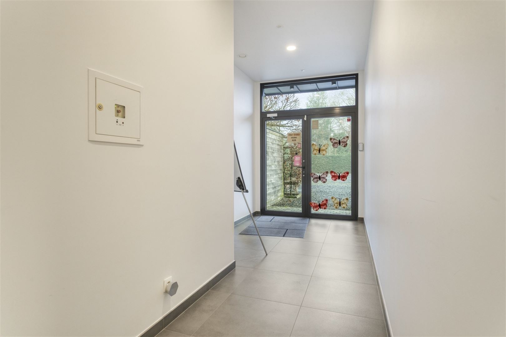 Commercieel gebouw met woonst - foto 3