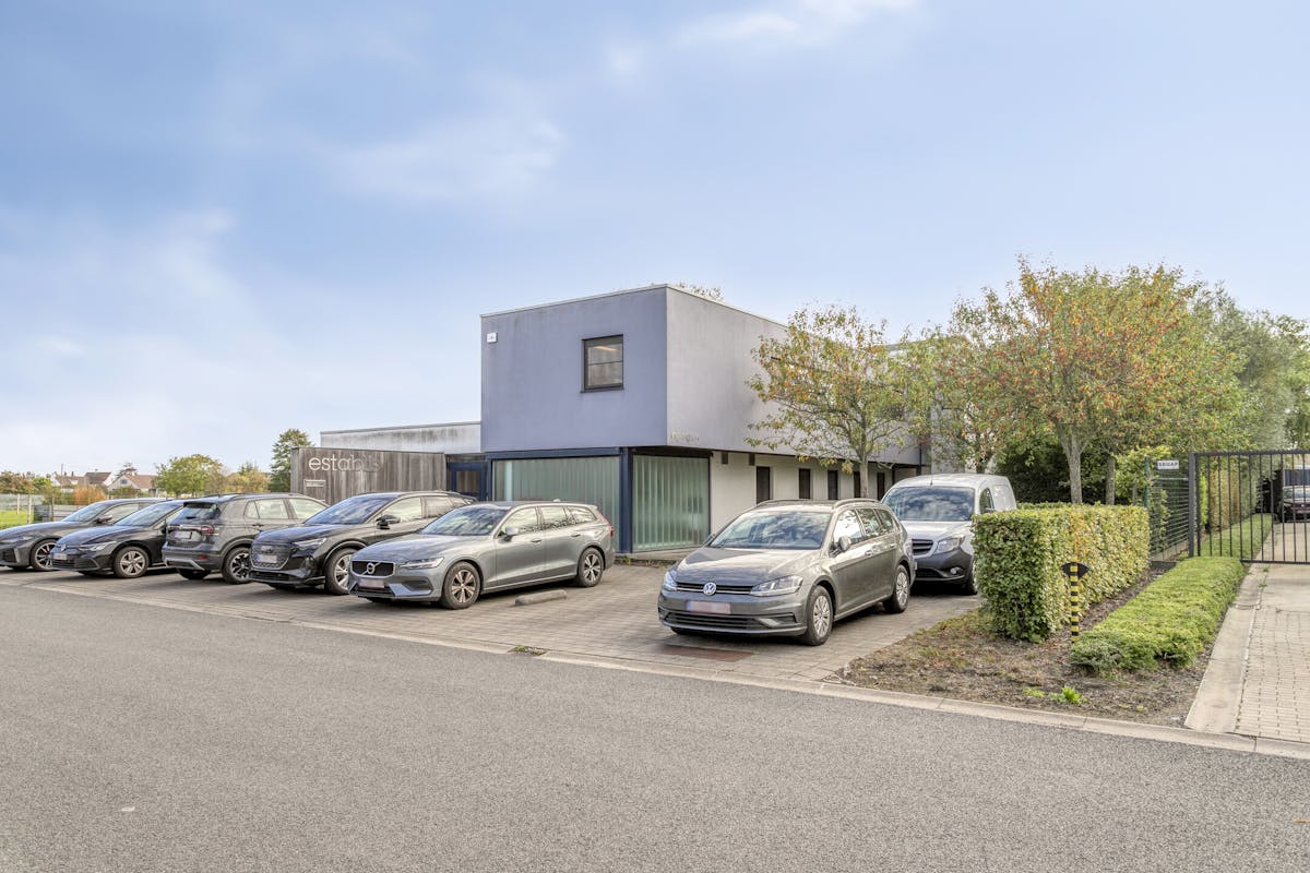Kantoor van ca. 625m² op ca. 1.788 m² nabij de E403 te Roeselare - foto 3
