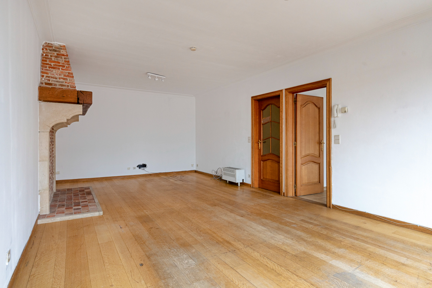 Verzorgd appartement met 2 slaapkamers, terras en garage - foto 4