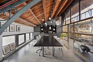 Te Huur: Verschillende units op een prachtige locatie in de Vleeshalle in Mechelen.Deze units gelegen op een centrale locatie in de Vleeshalle in...