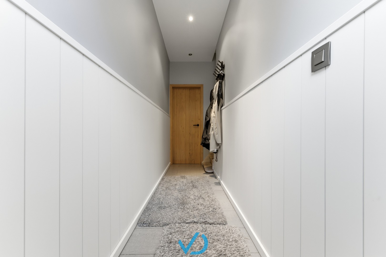 Instapklare woning met stadskoertje op 5 minuten van het centrum van Ieper! - foto 2