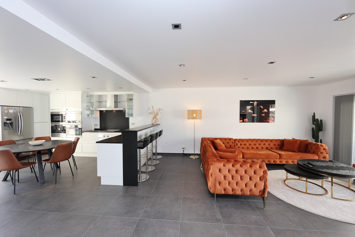 Unique apartment with frontal sea view and 4 bedrooms! - photo 2