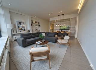 BRUSSEL (CENTRUM) - Kartuizersstraat 15Vlakbij Dansaert en het Sint-Katelijneplein, zeer mooi appartement met 1 slaapkamer met een oppervlakte van...