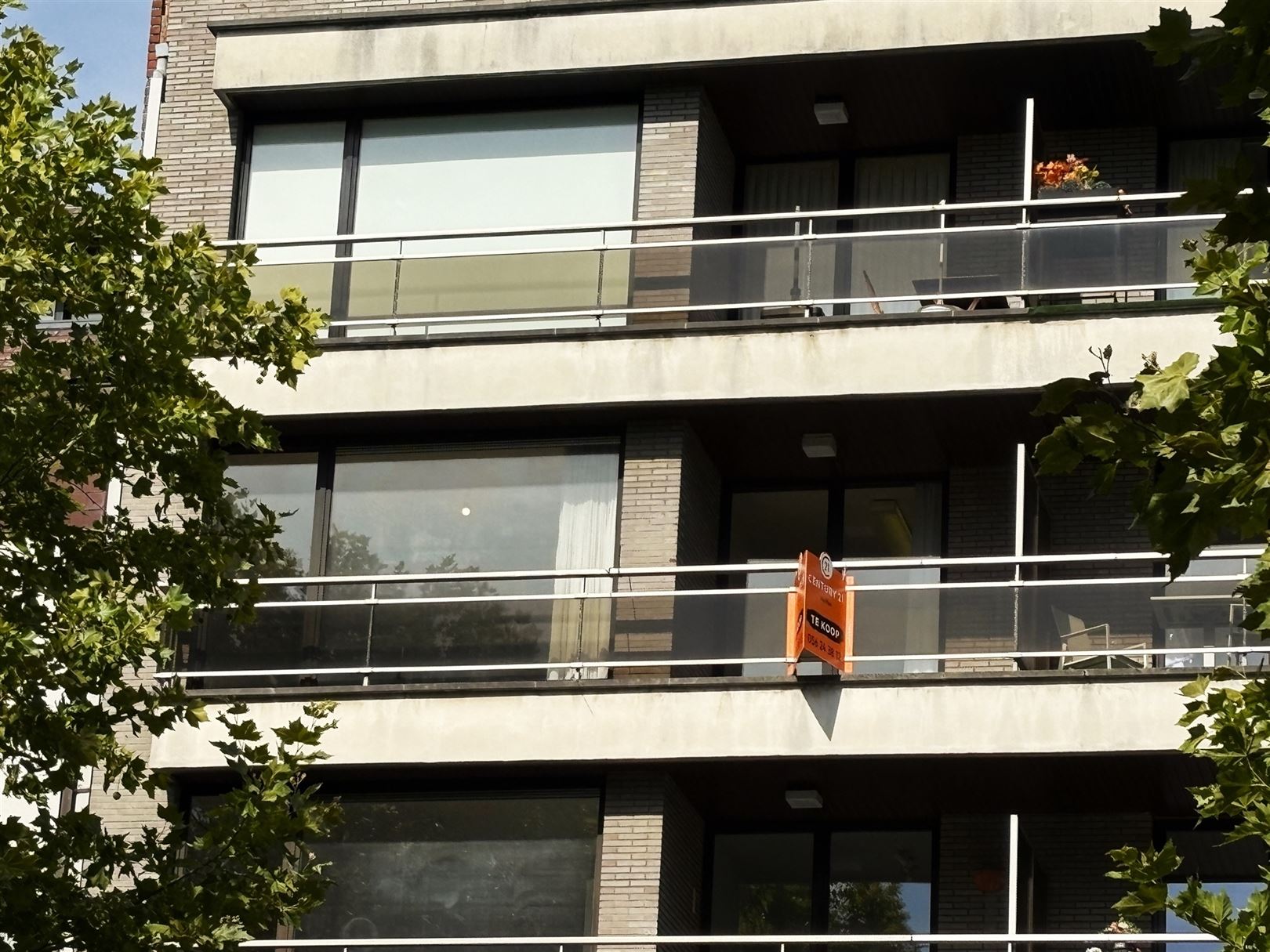 Apartment for sale in Kortrijk with 2 bedrooms - photo 2