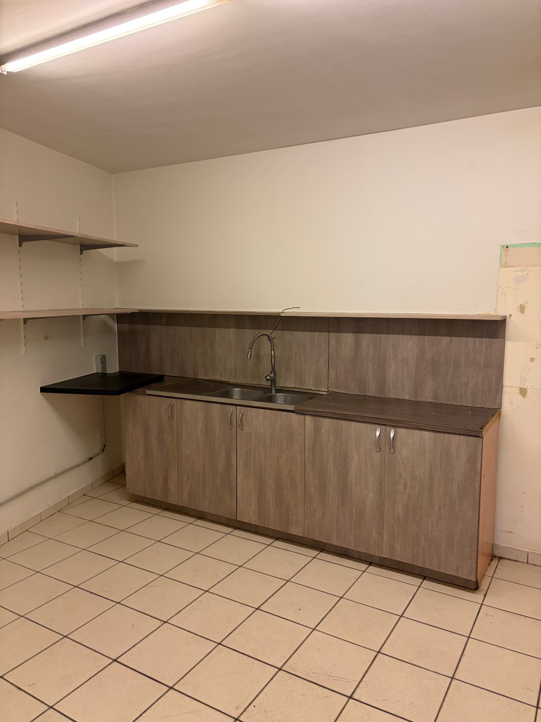 Centraal gelegen handelspand - foto 5