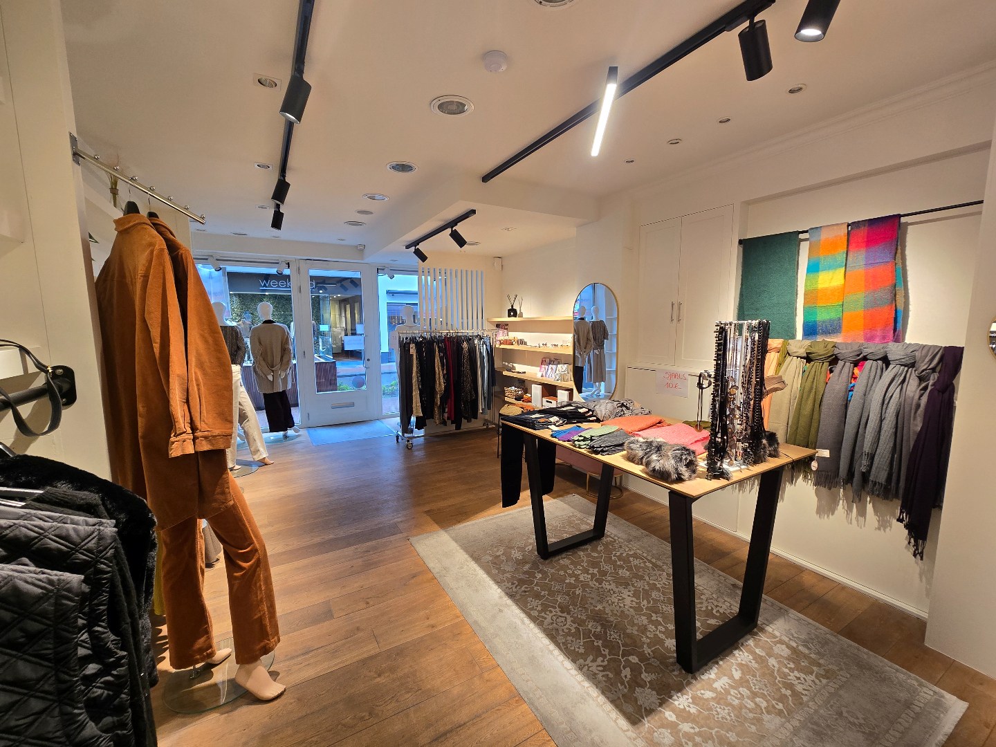 Handelsruimte, 72m² + kelder, op enkele passen van de Grote Markt - foto 5