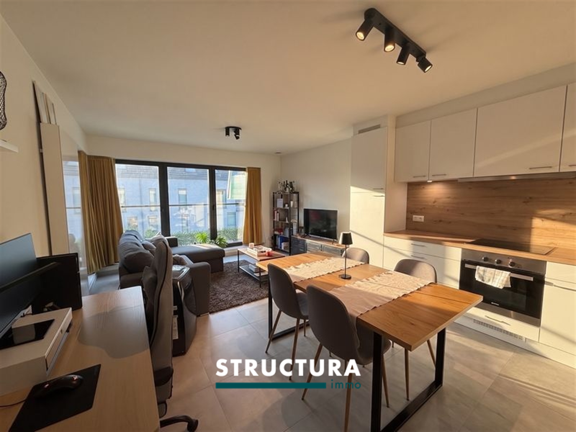 Appartement avec 1 chambre, terras et parking - photo 5