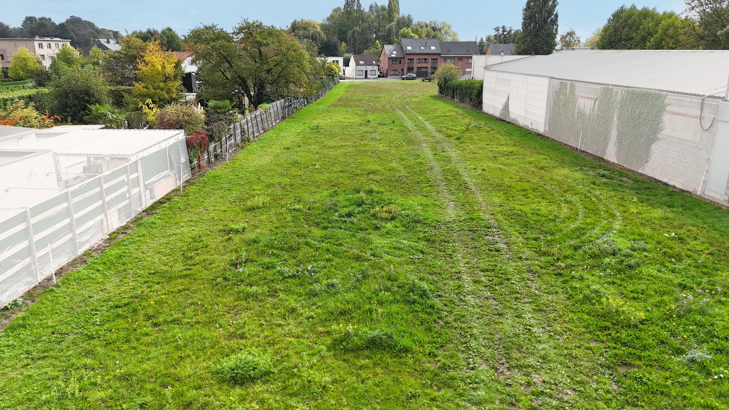 Bouwgrond te koop van 1004 m² - photo 2