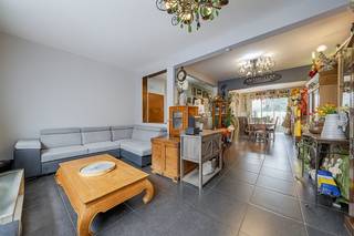 Info: bruxelles.ouest@weinvest.be or 02 315 77 22 | Charming ground-floor souplex apartment with a spacious private garden, located in a...