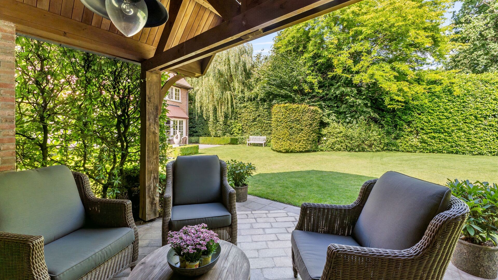 Rustig gelegen klassieke villa met Zuidgerichte tuin - foto 3