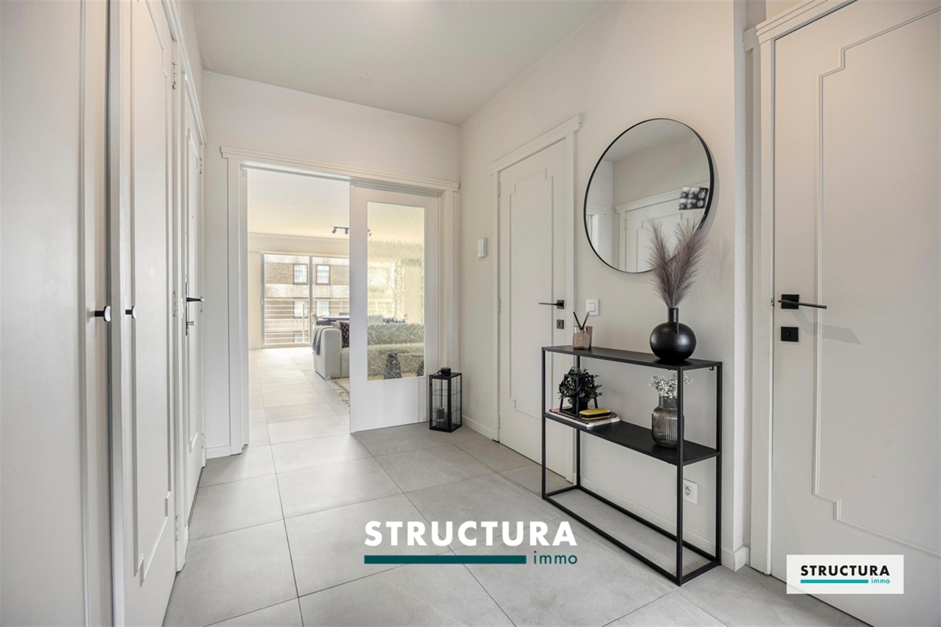 Volledig gerenoveerd appartement nabij het centrum! - foto 5
