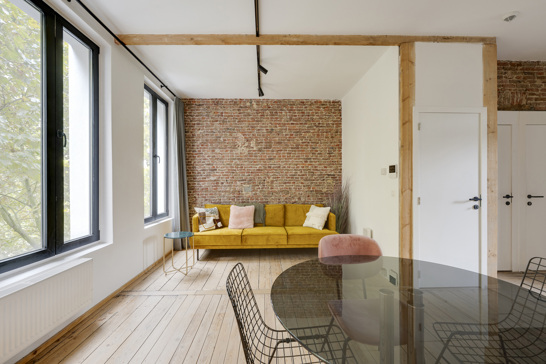 Bemeubelde cityloft met terras op het hippe Zuid - foto 4