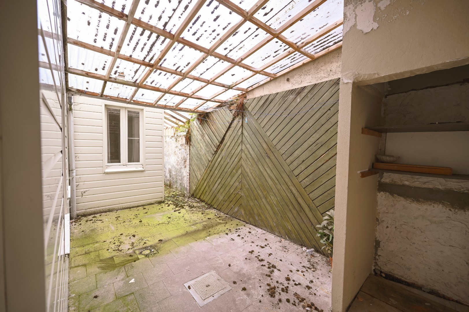 CENTRALE OPBRENGSTEIGENDOM MET 3 ENTITEITEN - foto 2