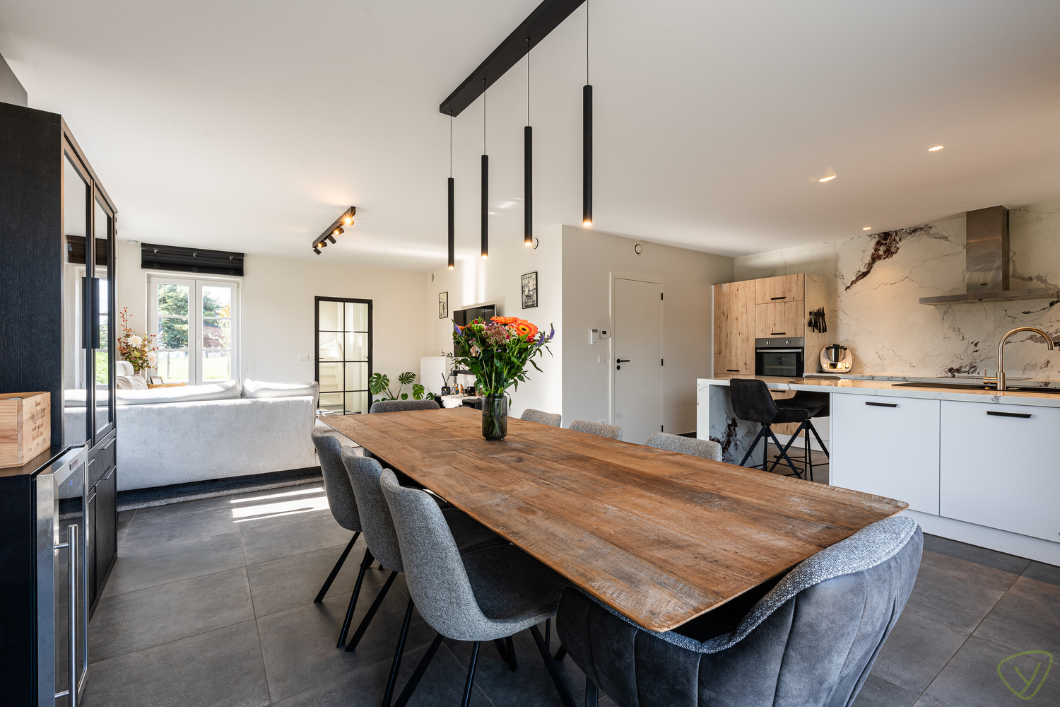 Moderne halfopen instpaklare woning met garage en tuin op aantrekkelijke locatie in Kaprijke - ideaal voor comfortabel wonen! - foto 5