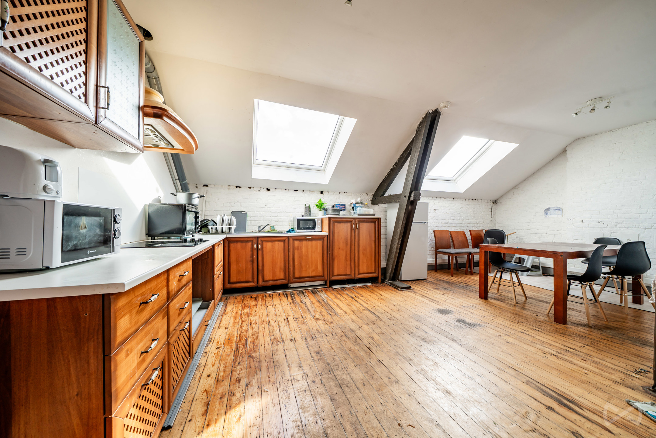 House for sale in Montignies-Sur-Sambre with 9 bedrooms - photo 2