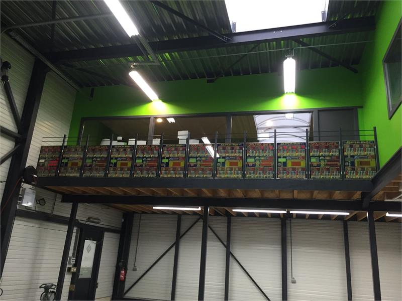 Magazijn (232m²) met appartement te huur in Winkelomheide (Geel) - foto 5