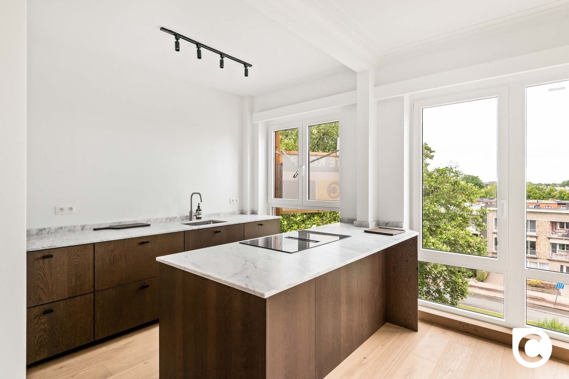 Prachtig gerenoveerd appartement - foto 4
