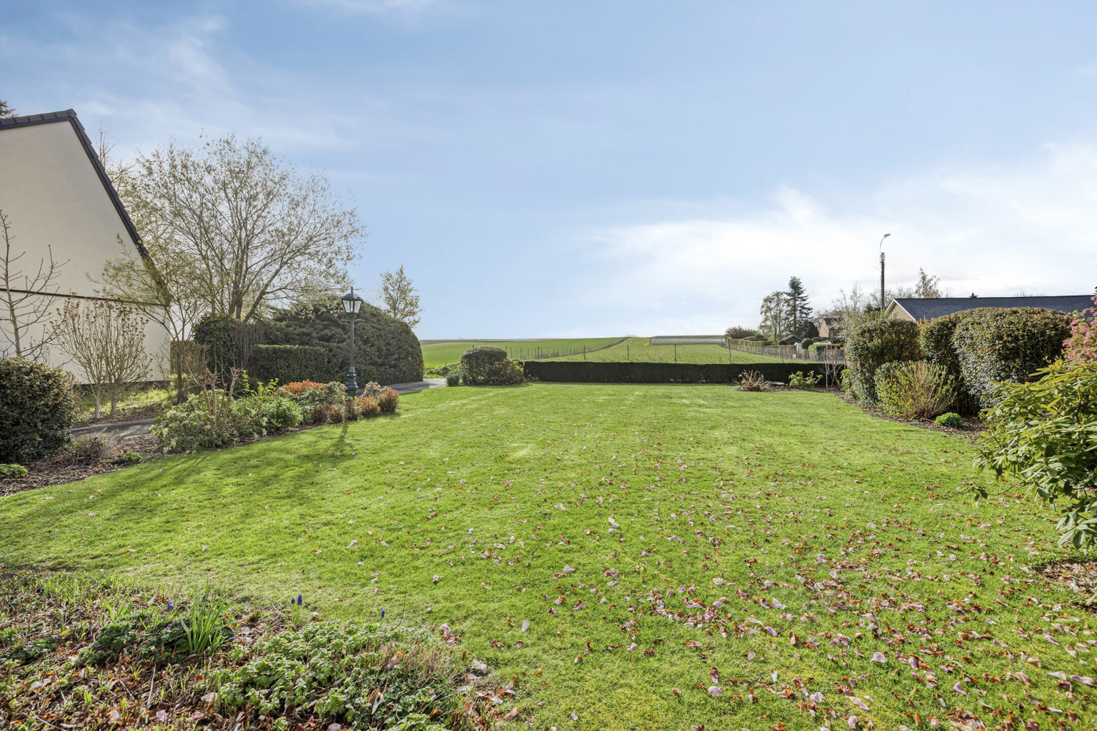 karaktervolle villa met ruime tuin  - foto 5