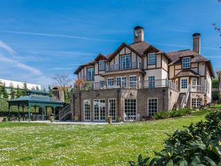 Idéalement située dans le quartier du Prince d’Orange et de la forêt de Soignes, maison d’une superficie brute selon PEB de ± 931 m² comprenant...