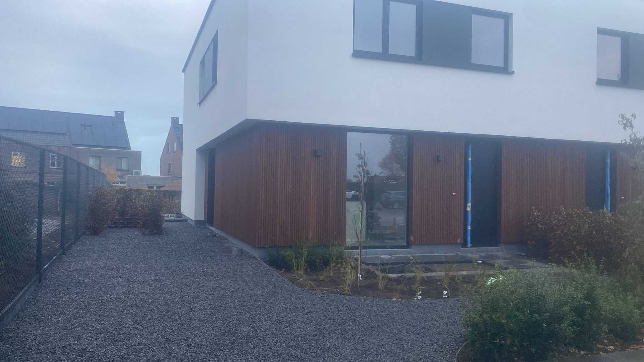 Huis te koop in Loenhout met 4 slaapkamers - foto 3