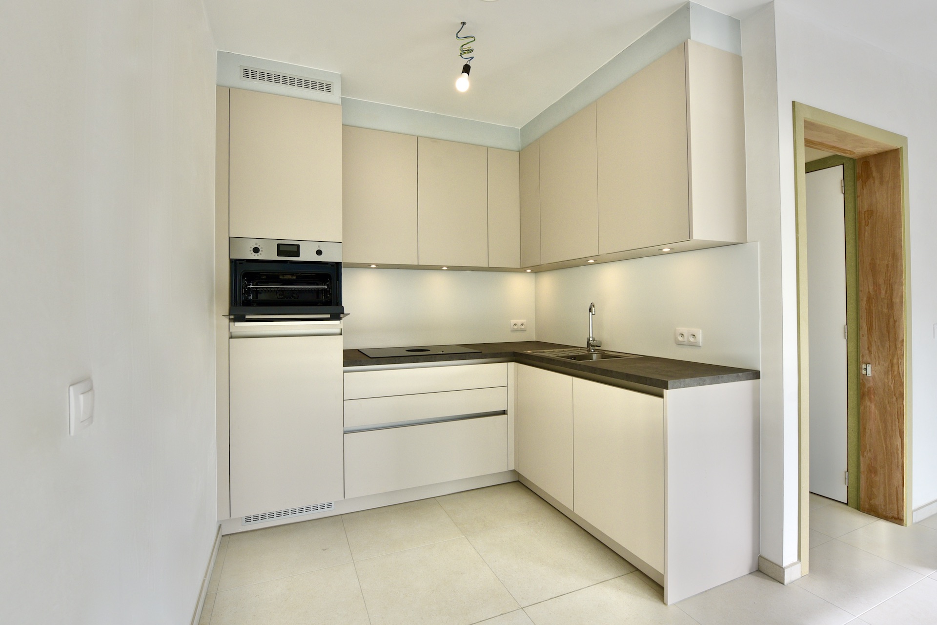 Nieuwbouw app met terras, garage, 2 slpk, berging voor 299.000 EUR - foto 5