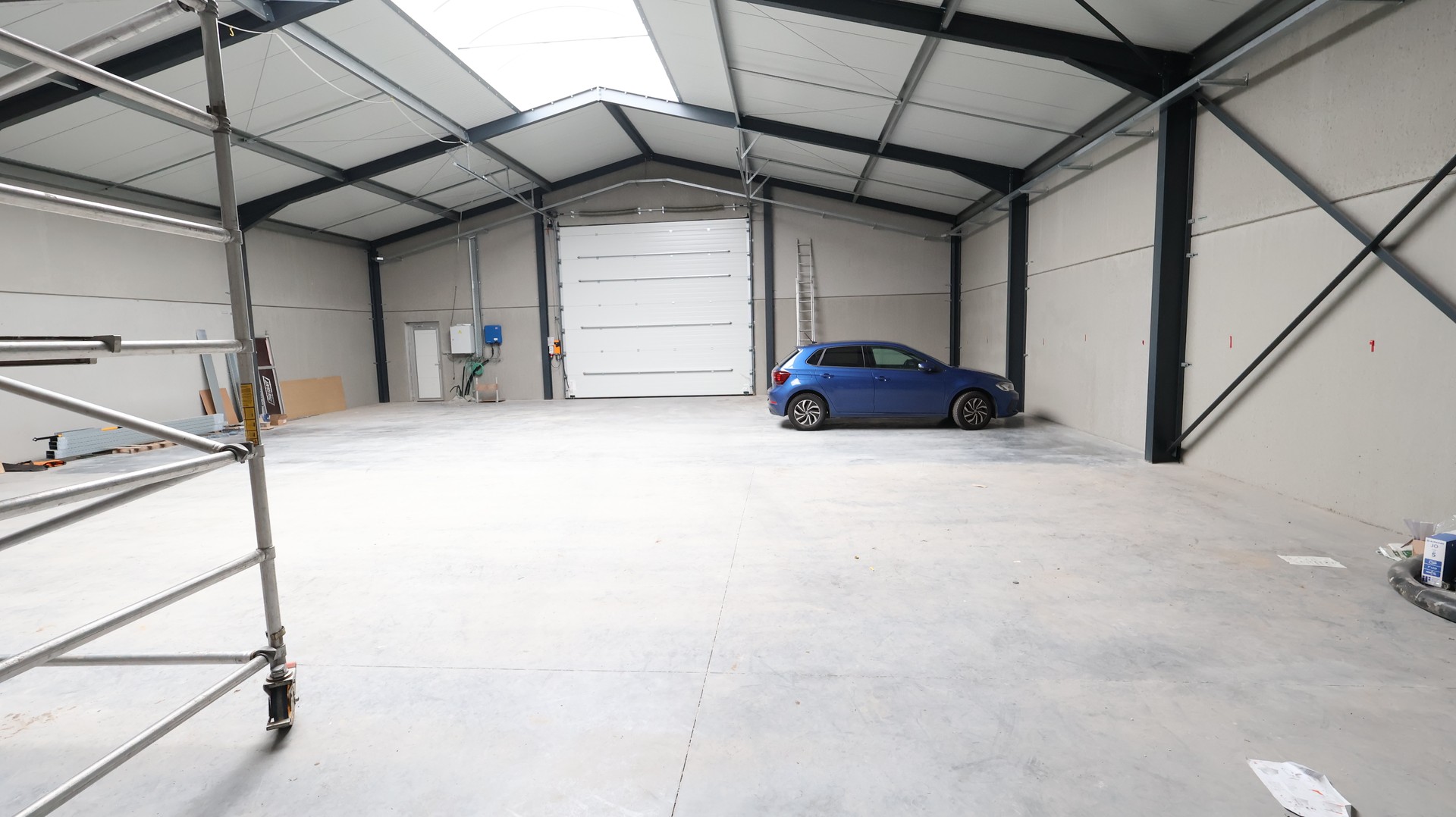 Nieuwbouwloods van 320 m² met centrale ligging te Beveren - foto 4