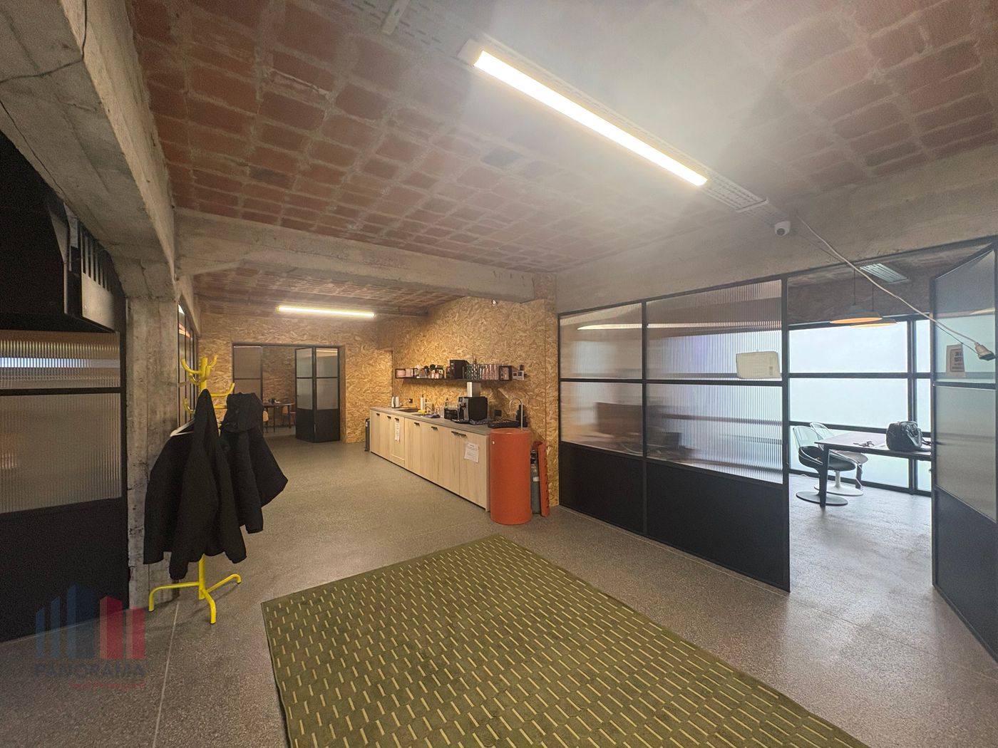 Kantoorruimte in karaktervolle hoevestijl met rustige ligging nabij R4 - foto 5