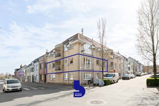 Ontdek dit prachtige en ruime hoekappartement, ideaal gelegen in de rustige en groene woonwijk Conterdam te Oostende. Hier woont u in alle...