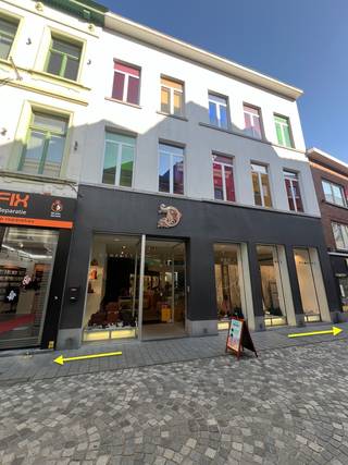 Commercial for sale in Halle