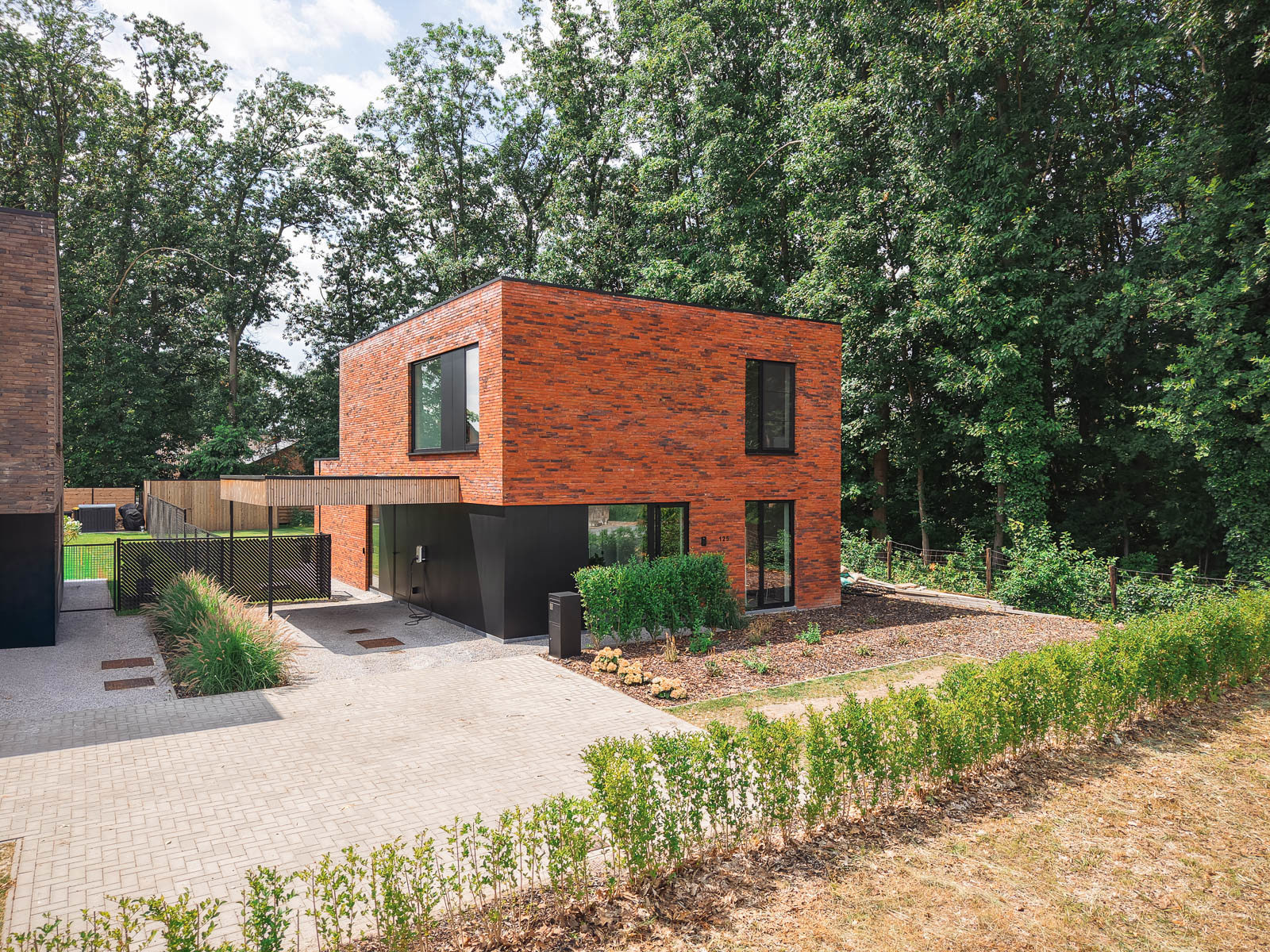 Instapklare, hypermoderne gezinswoning met alle comfort - foto 1