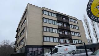 Dit gerenoveerd appartement is gelegen aan de Steenweg 75 bus 21 in Lanaken, op een gunstige en centrale locatie. In de onmiddellijke...