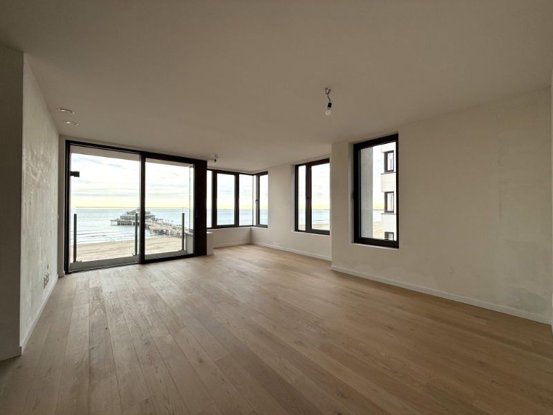 ** COMPROMIS IN OPMAAK ** - Prachtig hoekappartement met zeezicht vlakbij de Pier van Blankenberge - foto 3