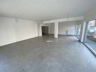 Commercial à louer à Ninove