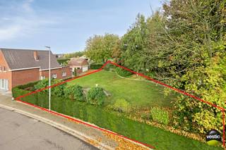 Bouwkavel gelegen in het charmante Bommershoven bij Borgloon, op een rustige landelijke locatie met supermarkt en school op wandelafstand.Dankzij de...