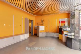 Commercial for sale in Lier