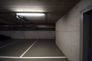 Ondergrondse parkeerplaats met een hoofdpoort te huur omgeving Centrum/ Station Gent-Sint-Pieters. Gem. Kosten 10 EUR/maand (forfait).Deze...