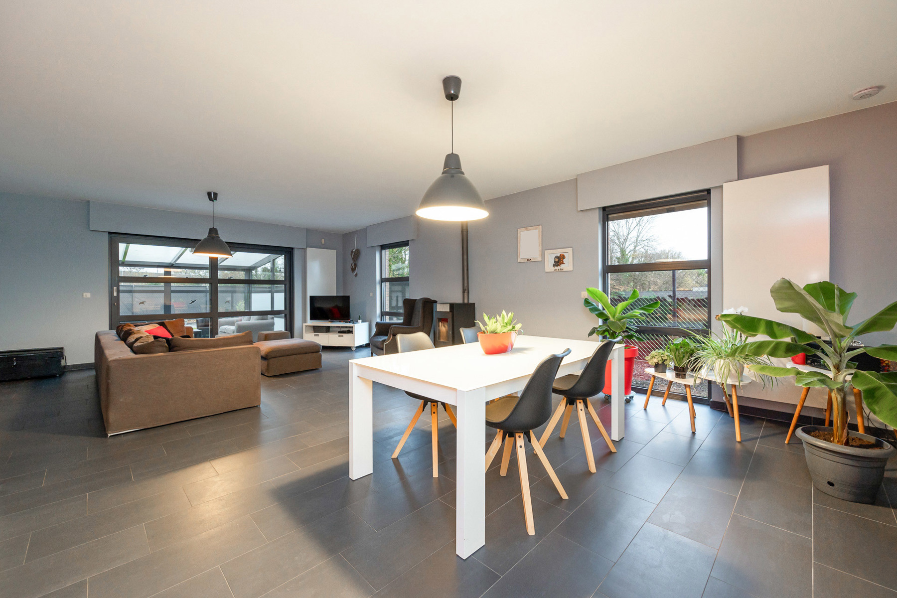 Ruime woning met 6 slaapkamers en optie tot kangoeroewoning  - foto 4