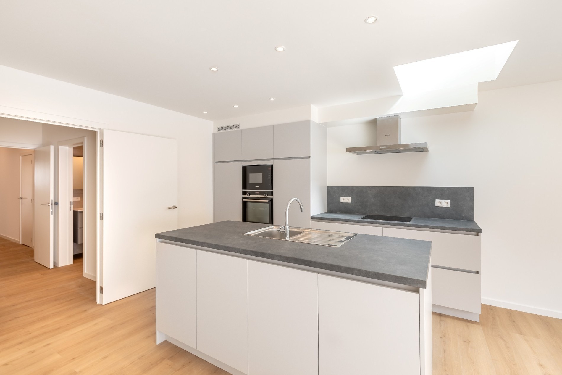 Apartment for rent in Leuven with 2 bedrooms - photo 4