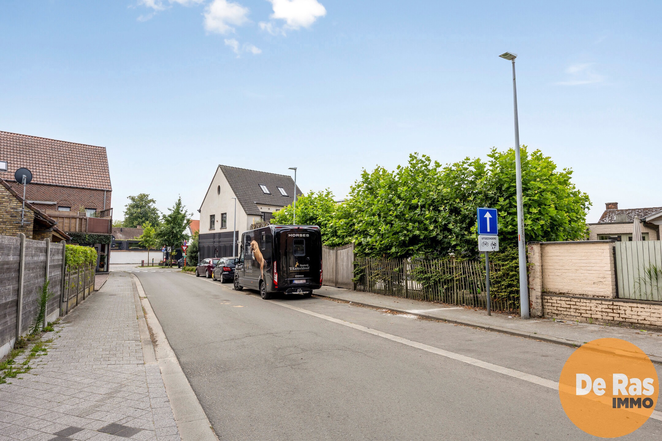 LAARNE - Bloeiende slagerij/traiteurzaak &amp; luxe duplexapp. - foto 4