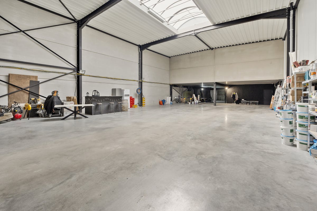 Bedrijfsgebouw op industriezone Nelca Noord te Lendelede - foto 4