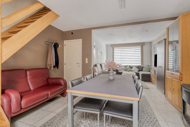 Gezellige rijwoning met 3 slaapkamers TE KOOP in Waregem! - foto 5