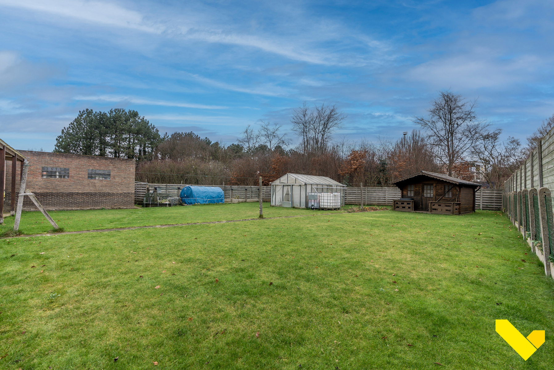 Te moderniseren woning op ruim perceel van 1.295 m². - foto 2