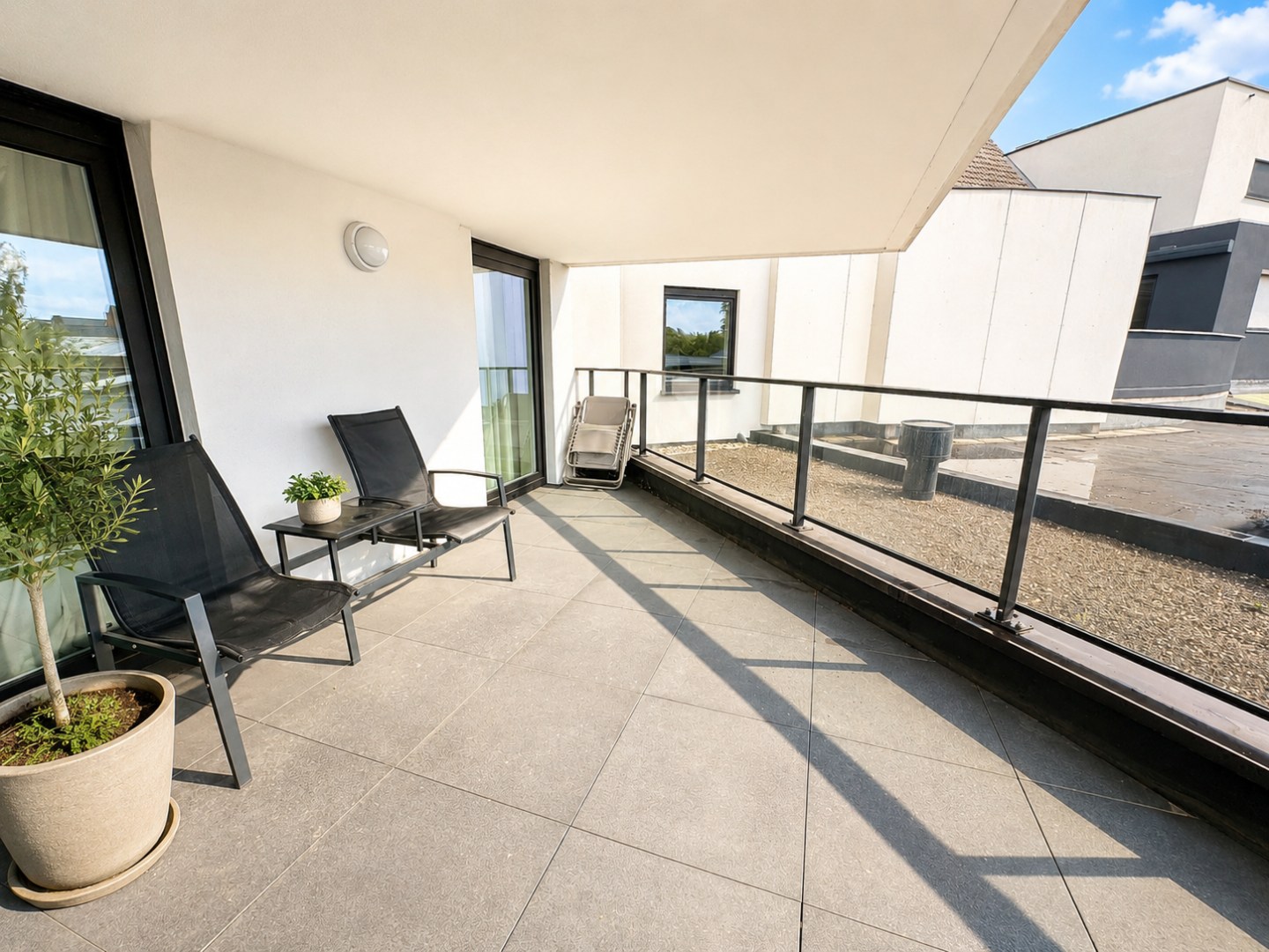 Lichtrijk 2-slp appartement met zonnig terras én garage, Torhout - foto 5