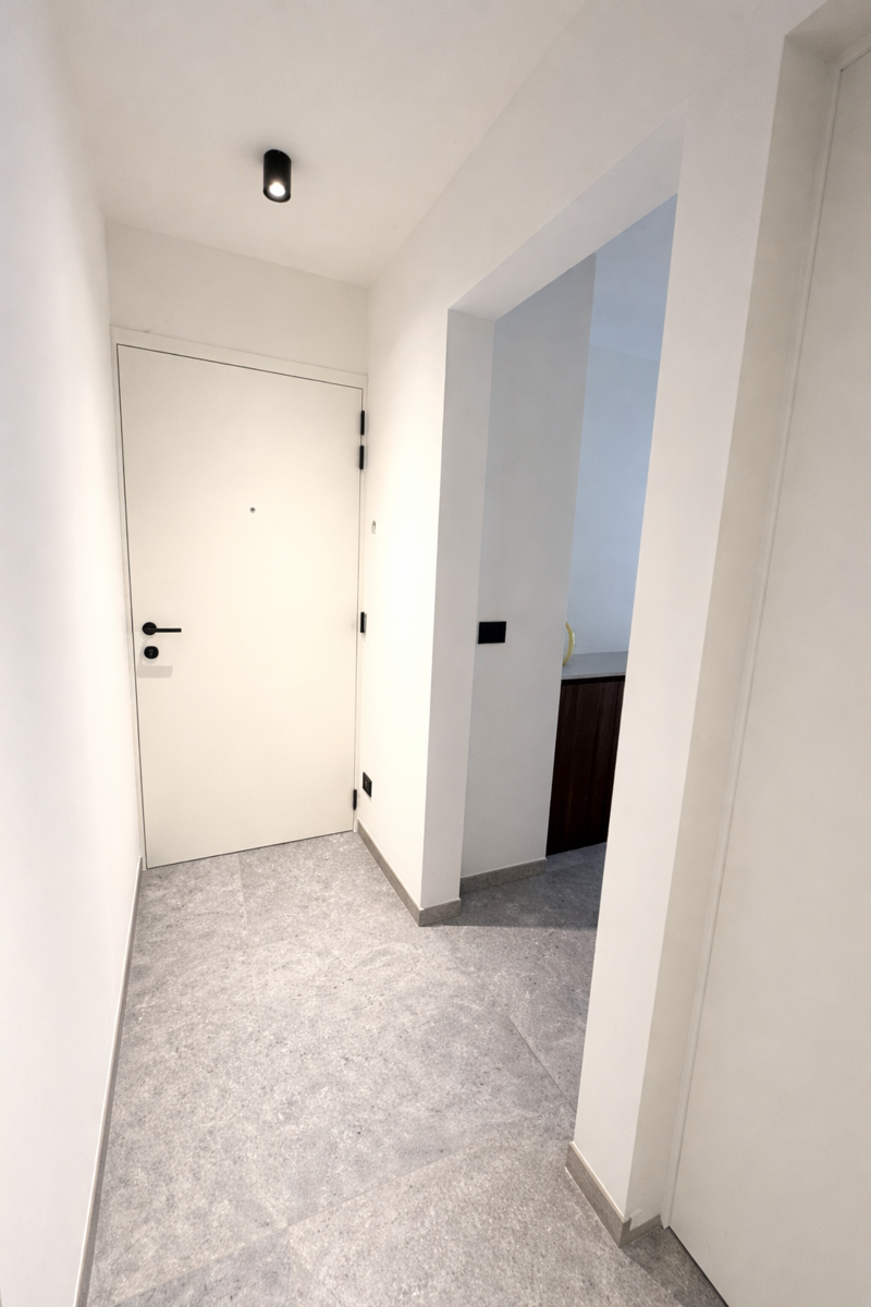 NIEUWE PRAKTIJKRUIMTE + WACHTZAAL NABIJ CENTRUM WAKKEN (DENTERGEM) - foto 4