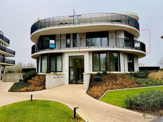 Prachtige serviceflat te huur in groene omgevingGelegen aan de prachtige Mirabrug in Hamme, biedt deze nieuwe assistentiewoning de ideale thuis voor...