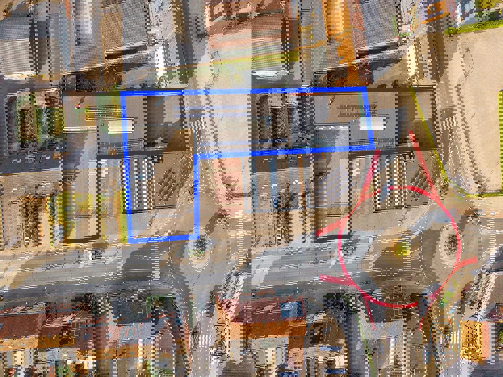 Topgelegen recente werkplaats/atelier met mogelijke carwash.  - foto 4